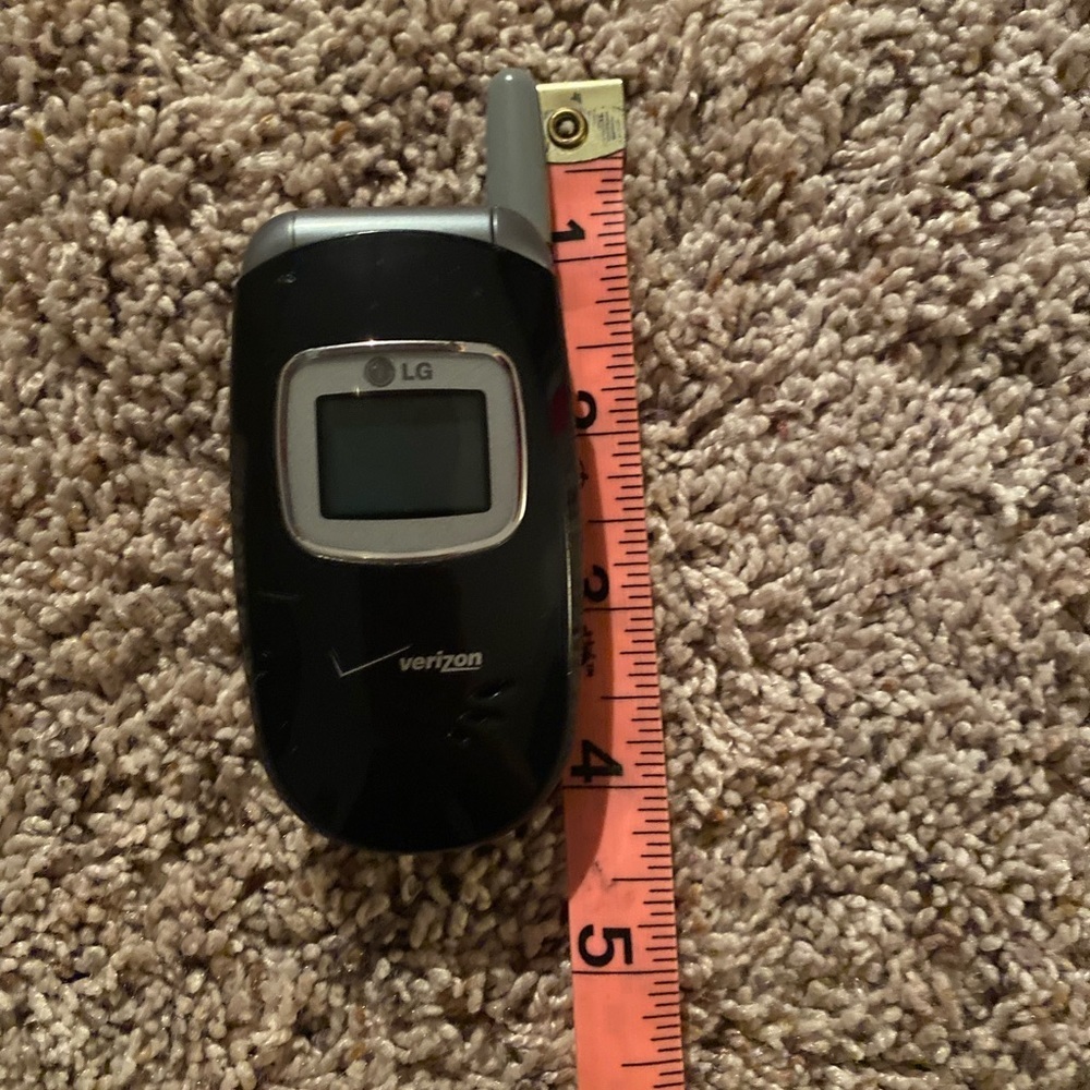 LG VX3400 Clamshell Flip Phone Cell Phone + Charger Vintage Retro Y2K - Picture 10 of 17